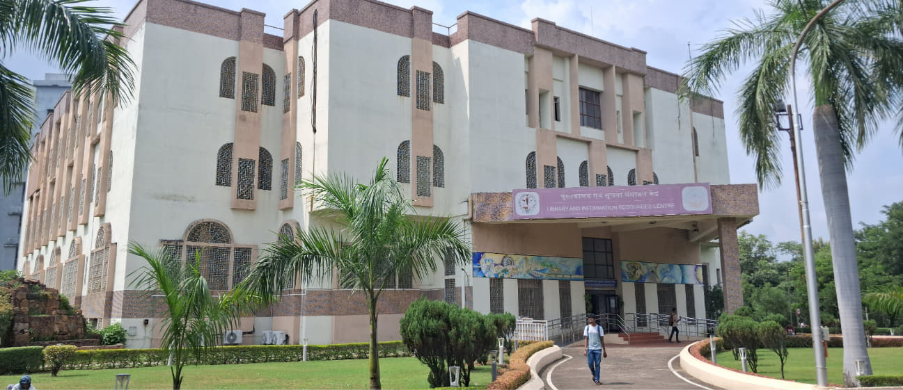 VNIT Nagpur Academic photo 4